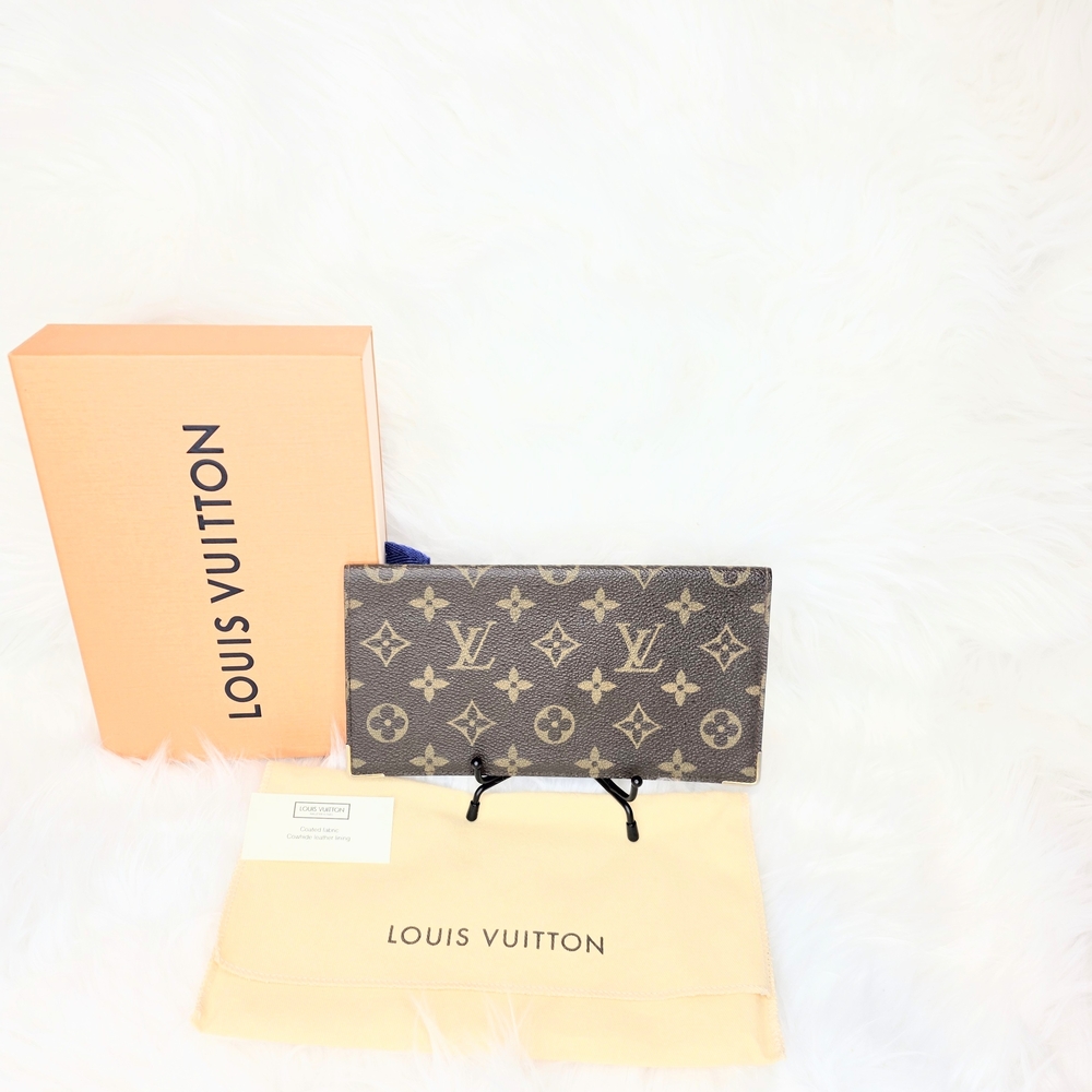 Louis Vuitton Monogram Wallet Checkbook/Card Holder EUC
